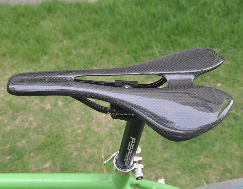 TX017 Carbon Fiber Road Bike Seat Bicycle Saddle